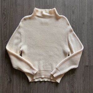 Aritzia Wool Pullover Knit Sweater